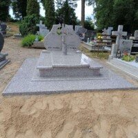 Pomnik granitowy Myślibórz